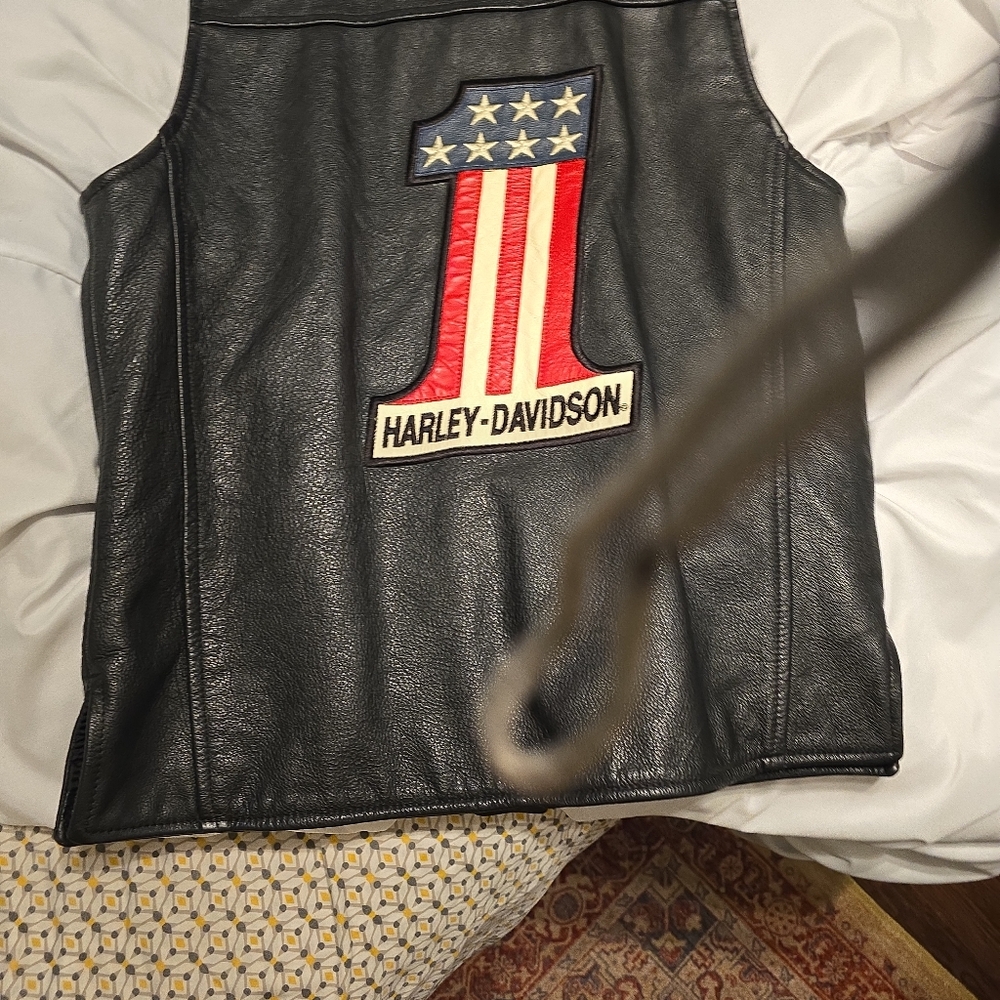 HD leather vest